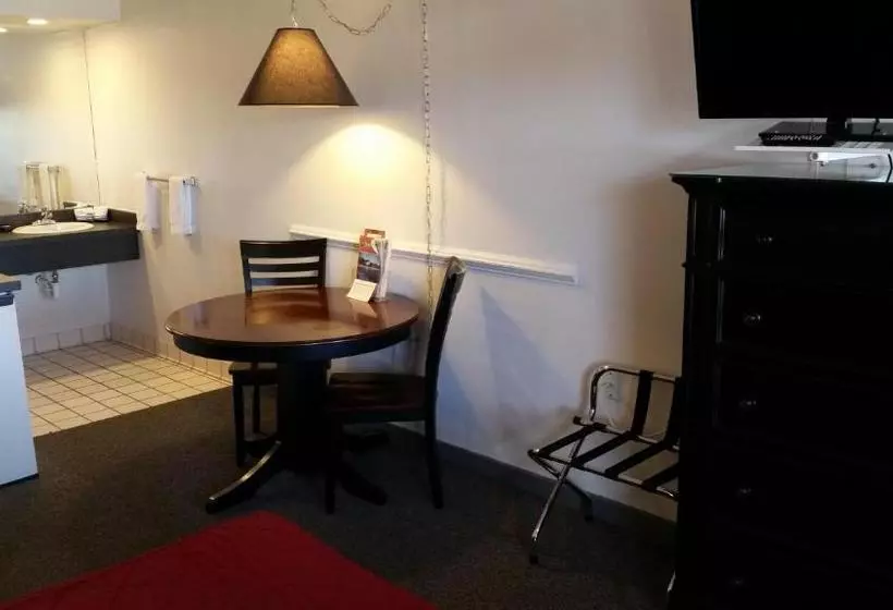 Long Branch Motel