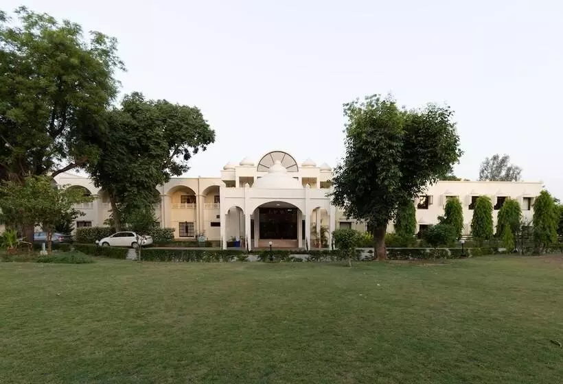 Mint Bundela Resort