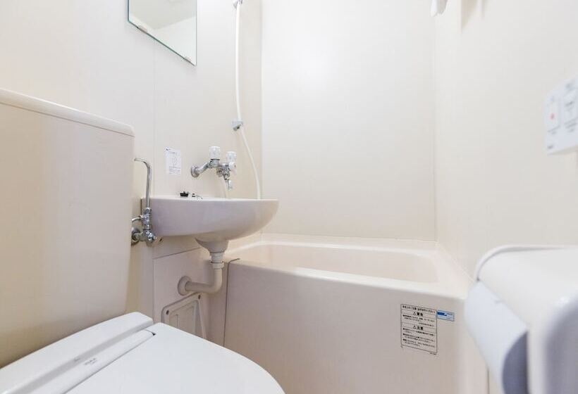 Отель Isesaki East