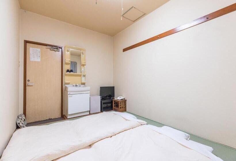 Отель Isesaki East