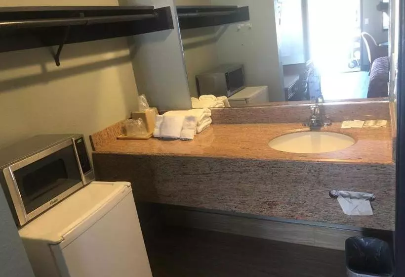 Motelli Travelers Inn