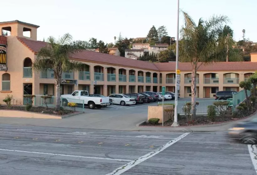 Motelli Travelers Inn