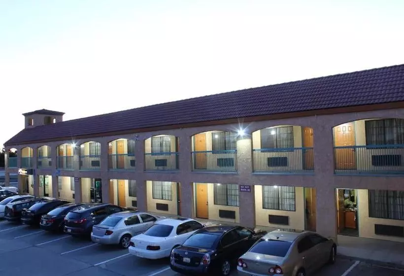 Motelli Travelers Inn