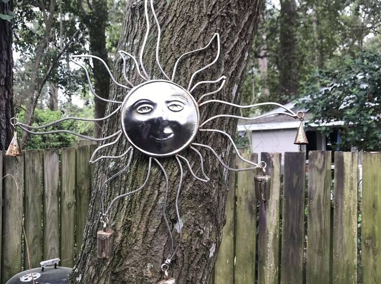 Tallahassee Sun & Moon   Hostel