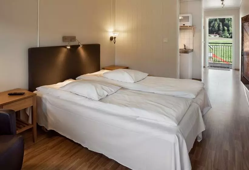 پانسیون Førde Gjestehus Og Camping