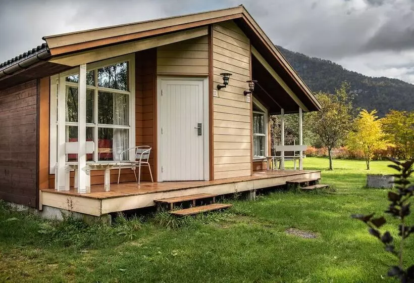 پانسیون Førde Gjestehus Og Camping