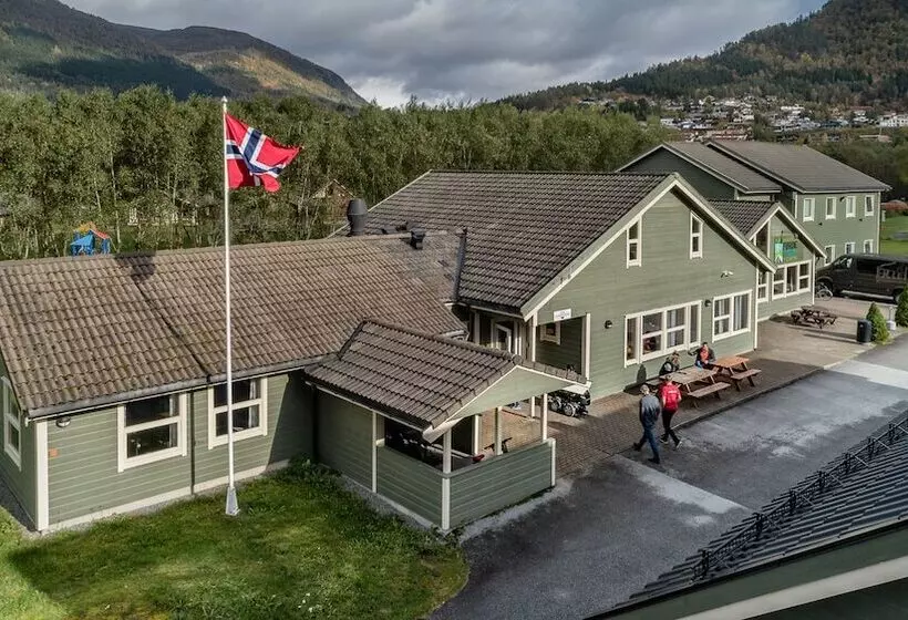 پانسیون Førde Gjestehus Og Camping