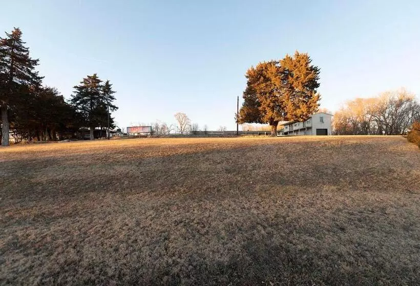 ユースホステル Cedar Inn