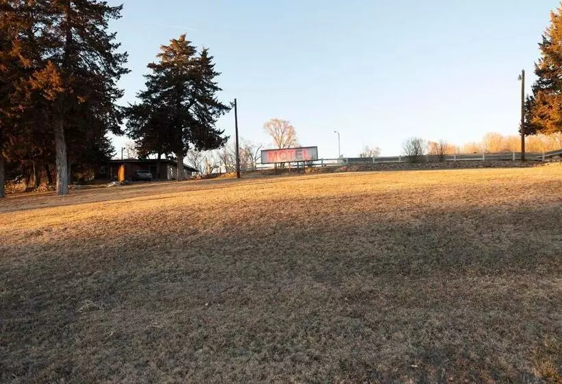 ユースホステル Cedar Inn