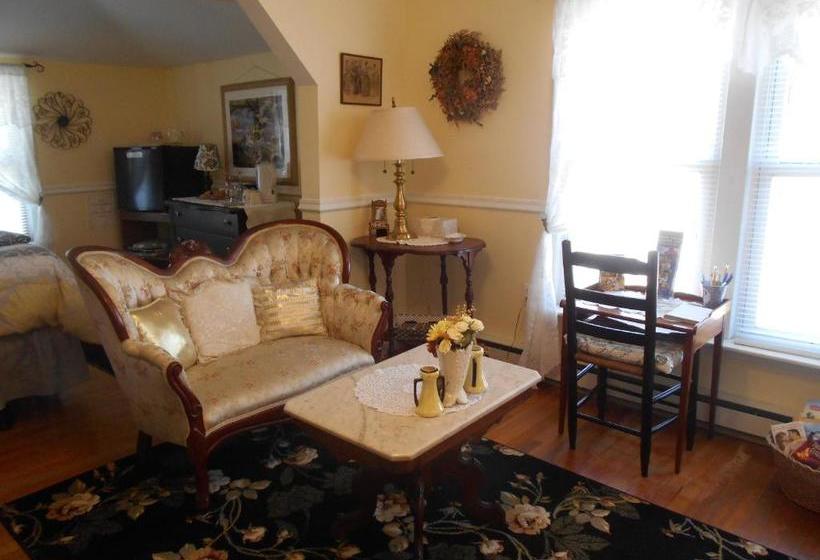 Lake Valley Legends B&b