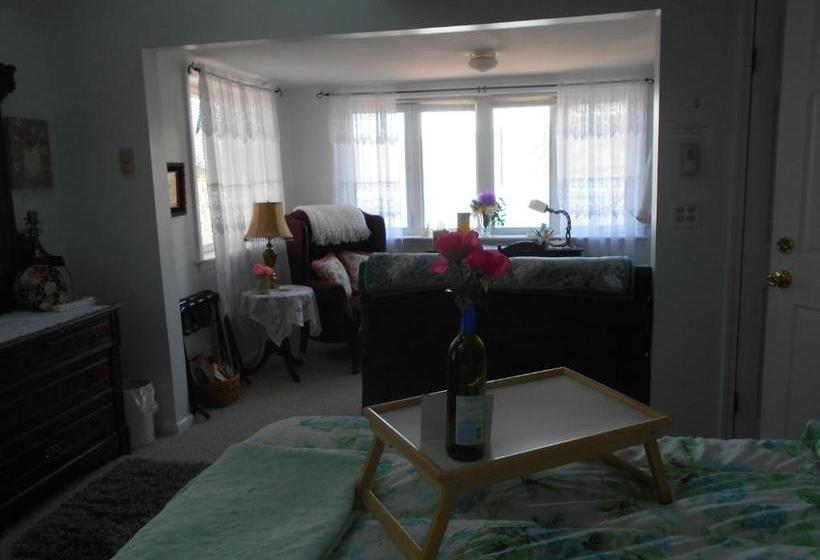 Lake Valley Legends B&b