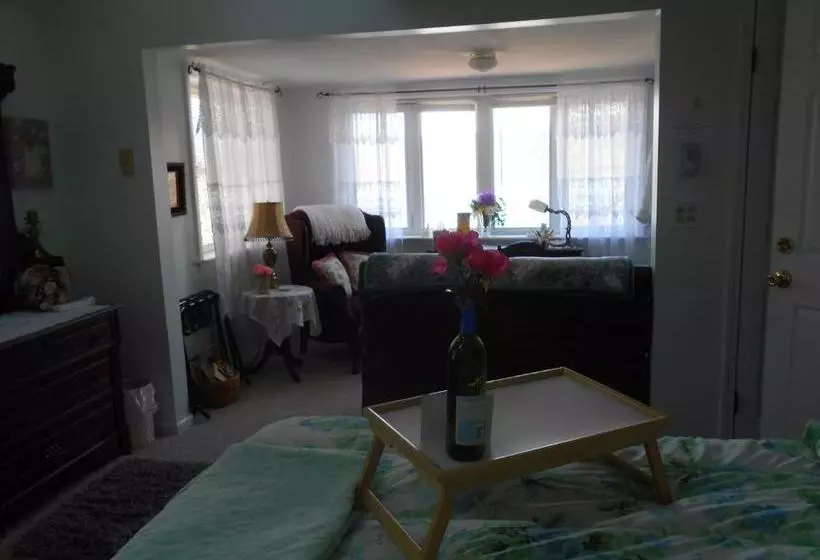 Lake Valley Legends B&b