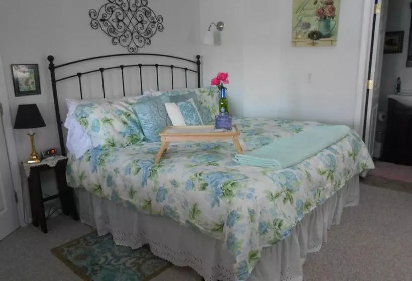 Lake Valley Legends B&b