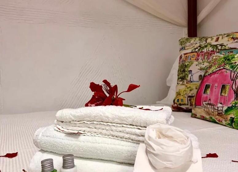 פנסיון Cantinho Da Cineka