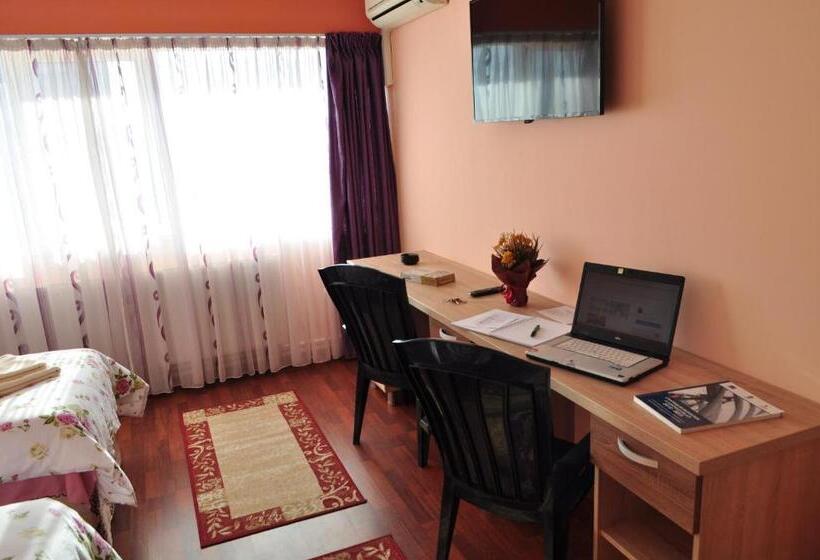 پانسیون Casa Paul