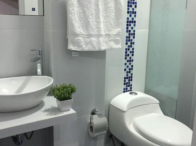 ペンション Paracas Guest House