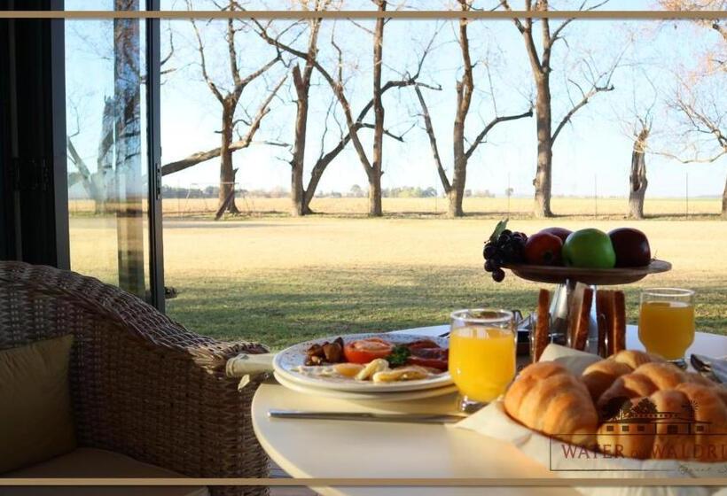 펜션 Water On Waldrift Guesthouse