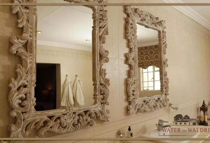 پانسیون Water On Waldrift Guesthouse