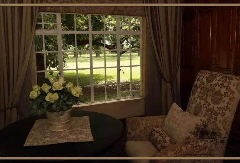 پانسیون Water On Waldrift Guesthouse