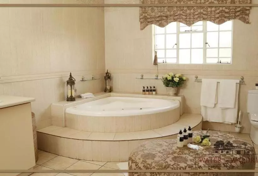 پانسیون Water On Waldrift Guesthouse