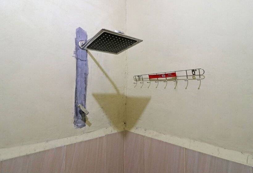 פנסיון Fadhil Guest House