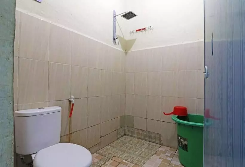Majatalo Fadhil Guest House
