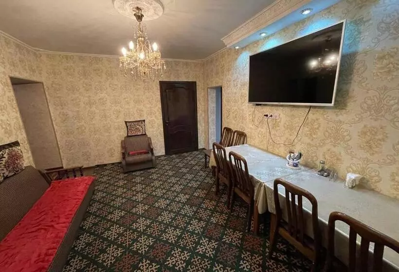 پانسیون Guest House Eles