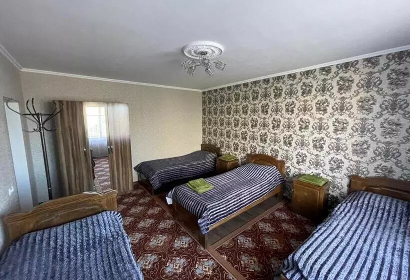 پانسیون Guest House Eles