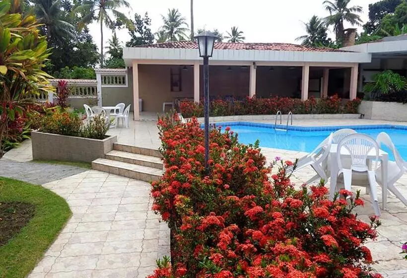 ペンション Pousada Monjope