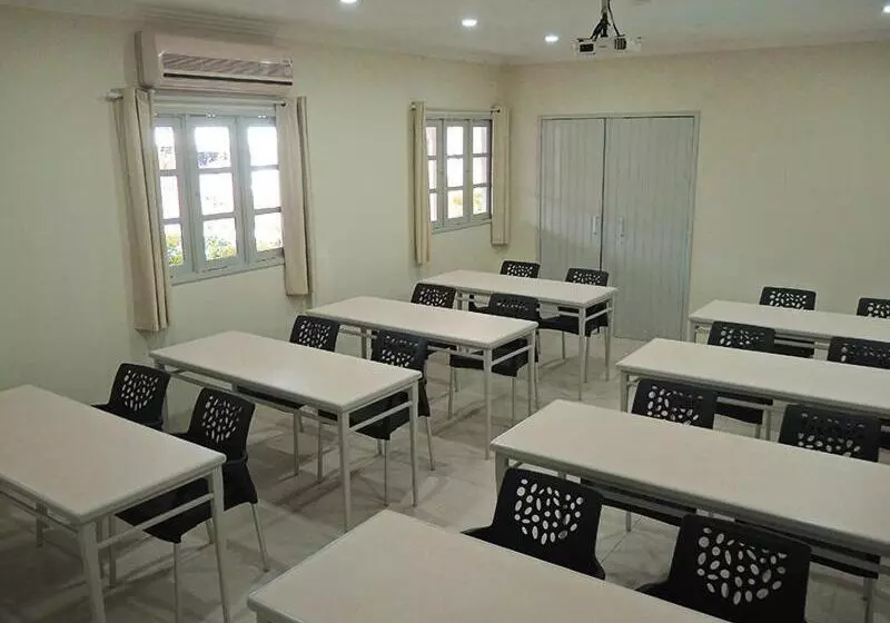 ペンション Pousada Monjope