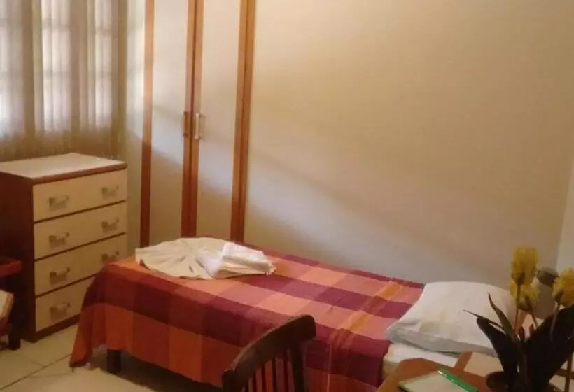 ペンション Pousada Monjope