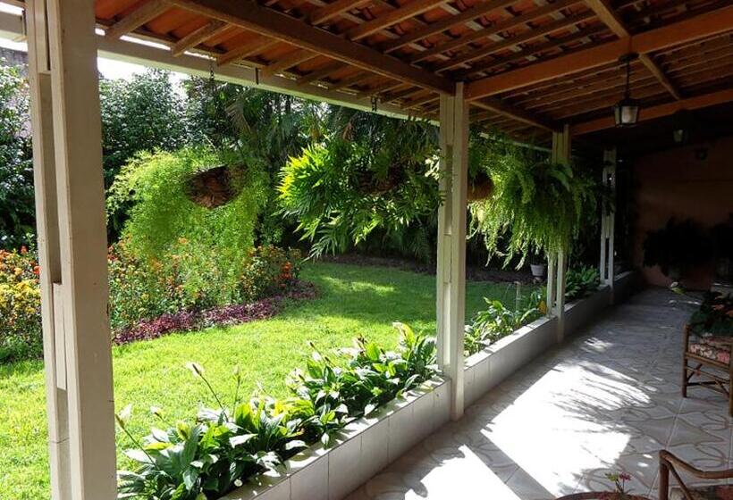 Пансион Pousada Monjope