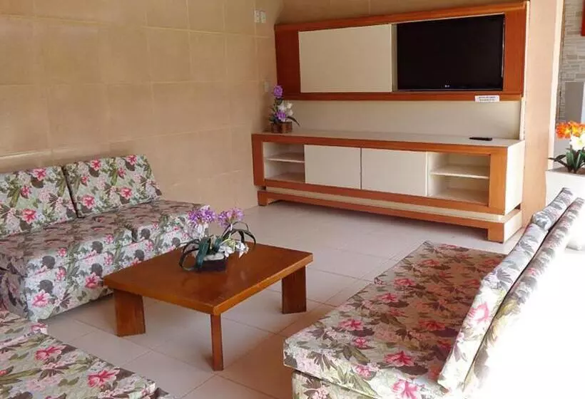 ペンション Pousada Monjope