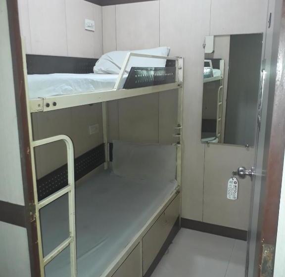 Panzió Apollo Guest House