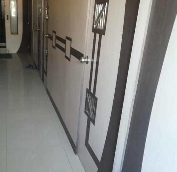 Panzió Apollo Guest House