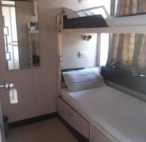 Panzió Apollo Guest House