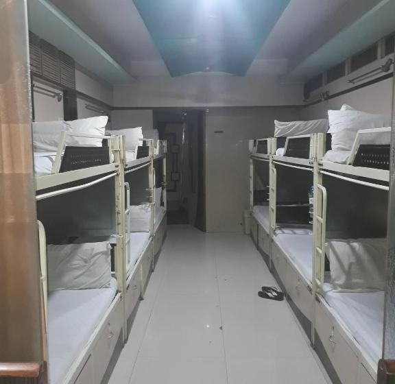 Panzió Apollo Guest House