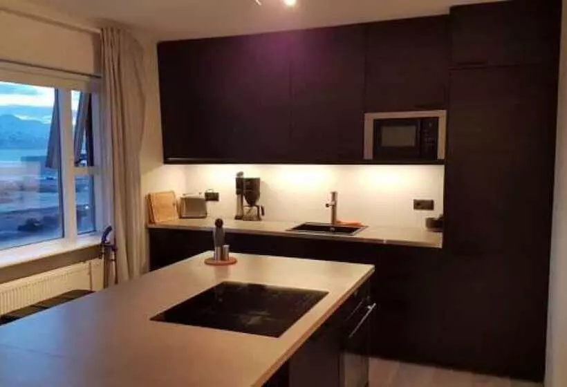 پانسیون Post Plaza Guesthouse