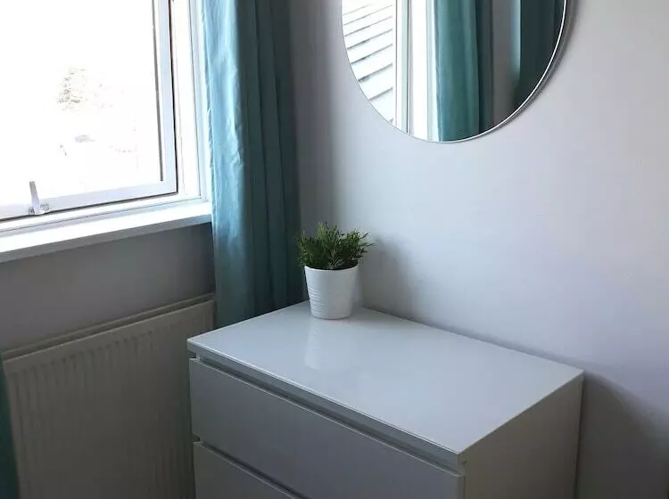 پانسیون Post Plaza Guesthouse