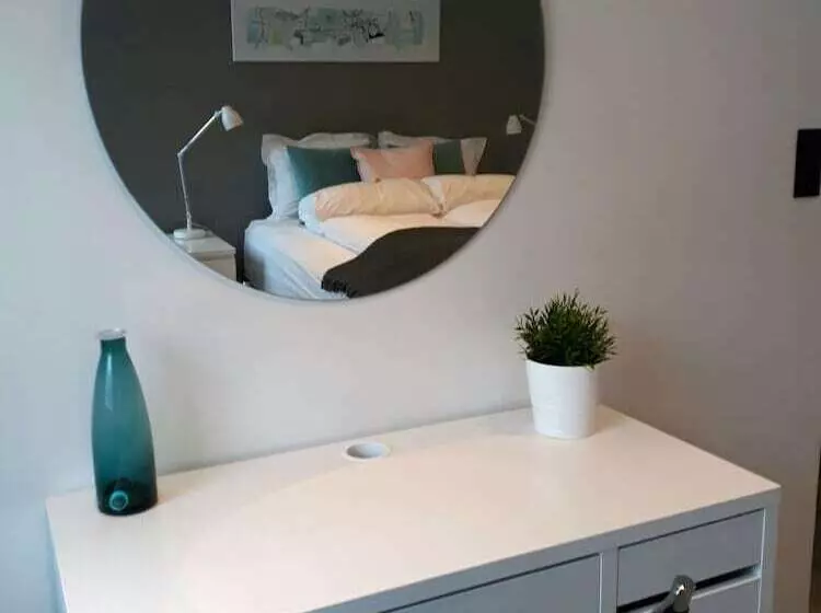 پانسیون Post Plaza Guesthouse