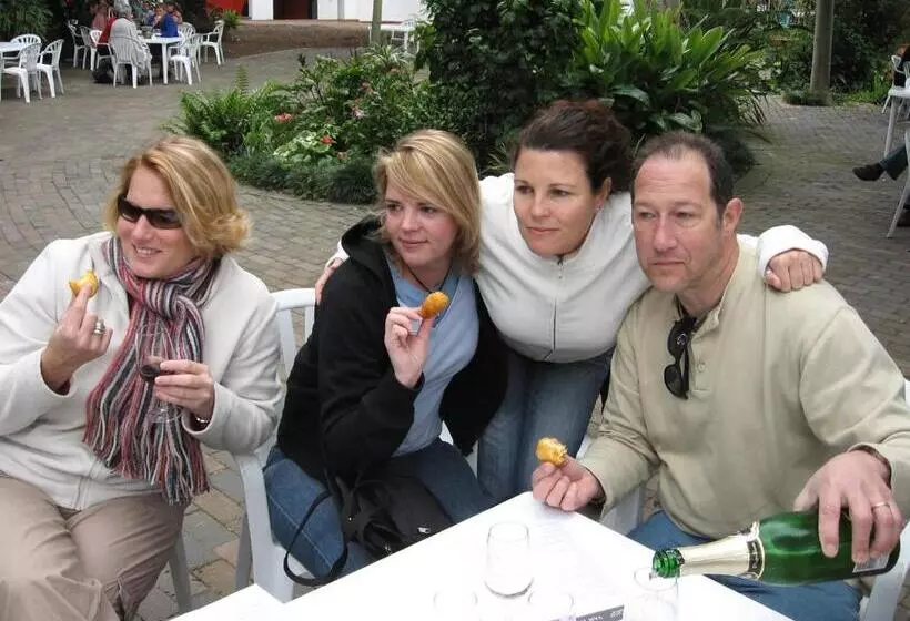 Majatalo Robertson Boutique Backpackers