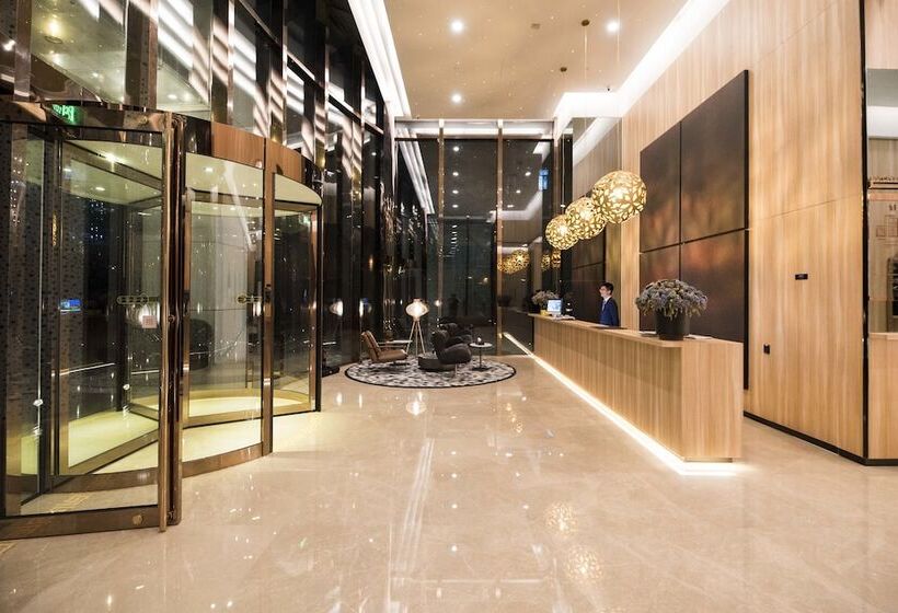 The Clouds Apartment