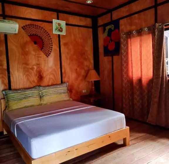 ペンション Allba's Homestay