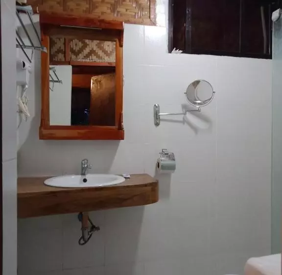 ペンション Allba's Homestay