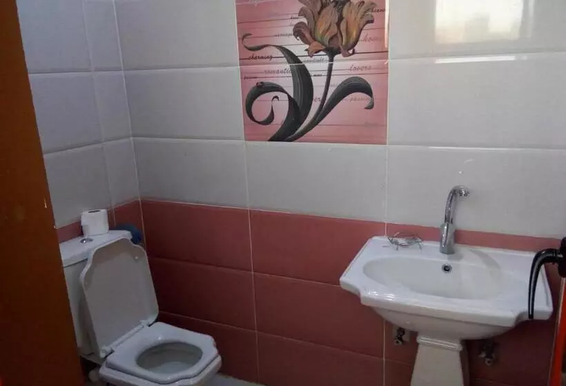 پانسیون El Amin Guest House