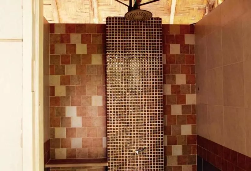 Lomakeskus Singha Rubber Tree Kanchanaburi