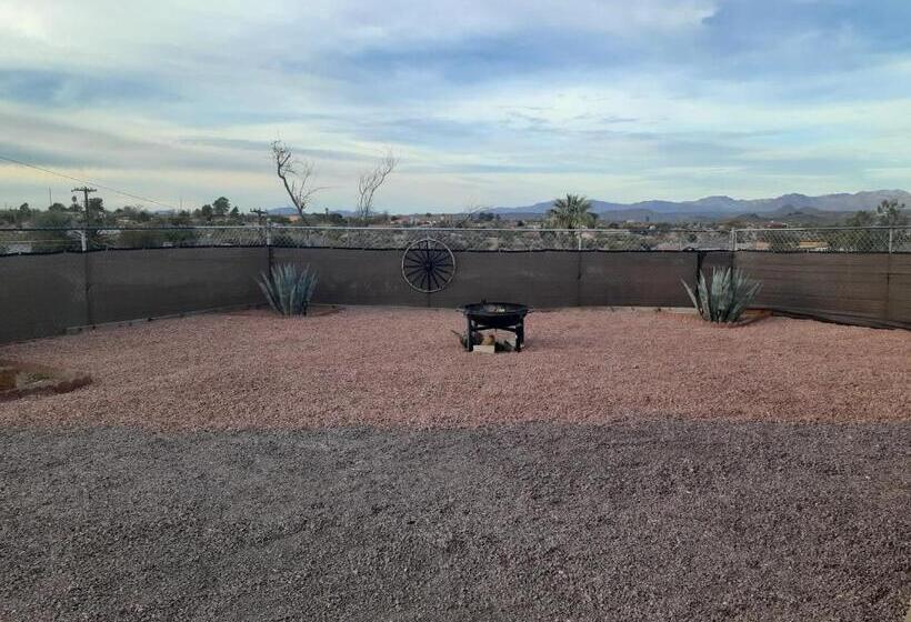 فندق Stagecoach Suites