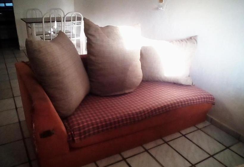 פנסיון Hostel Casa Shamballa