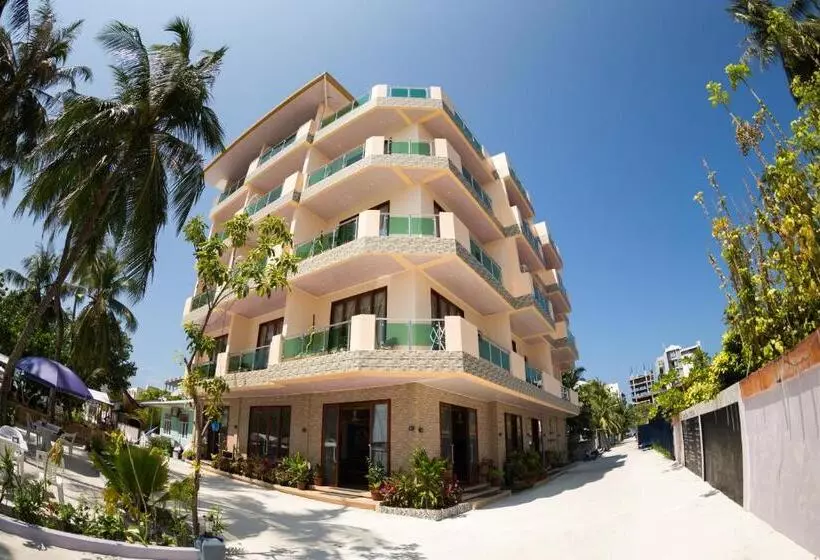 پانسیون Sunrise Beach