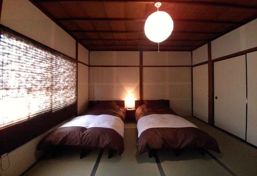 פנסיון Yanaka No Taisuke